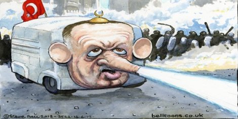 Guardian, Erdoğan'ı TOMA'ya benzetti