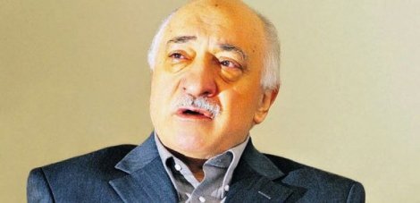 Gülen'den Alevi açıklaması: İnsanca davransaydık...