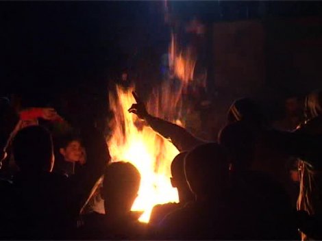 İstanbul'da ilk Newroz ateşi yakıldı