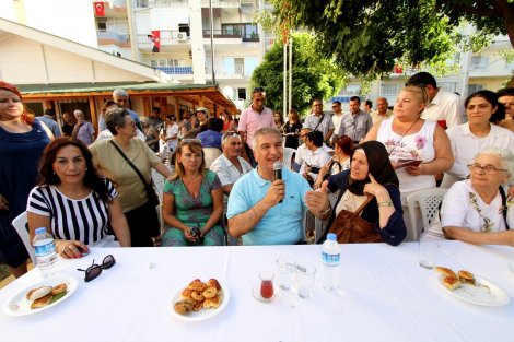 Kadınlar kentine sahip çıkıyor