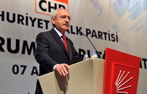 Kılıçdaroğlu: ''Türkiye bir vesayetten diğerine savruluyor''