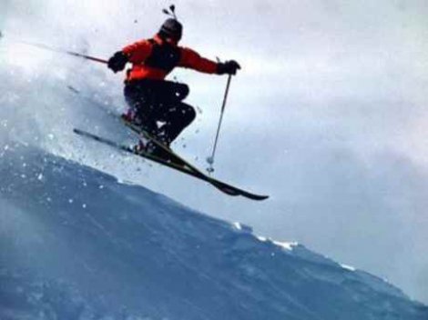 Palandöken ve Bayraktepe'de kayak keyfi