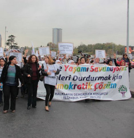 Şişli Meydanı'nda 'kadın cinayetleri' eylemi