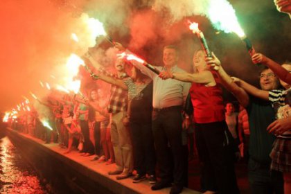 9 Eylül ateşi körfezi sardı