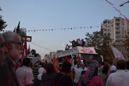 Adana'da ''Şavaş'a Hayır mitingi