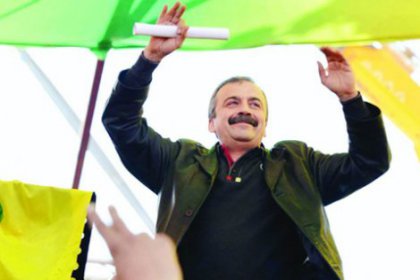 ''Barışın filminde, Öcalan kendini oynamalı''
