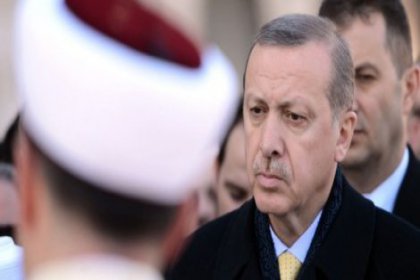 Başbakan Erdoğan dayısının cenaze törenine katıldı