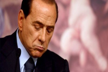 Berlusconi 1 yıl hapse mahkûm oldu!