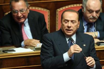 Berlusconi, 1 yıl tuvalet temizleyecek
