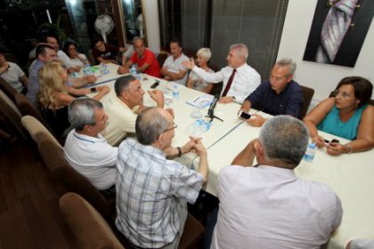 Bostanlı'da ''Yatık Binların'' sakinlerine süreç anlatıldı