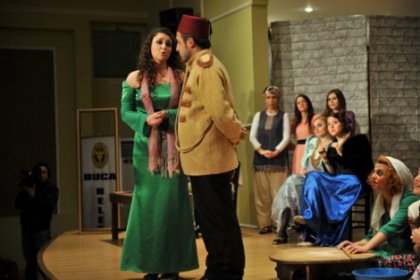 Buca’da tiyatro esintileri