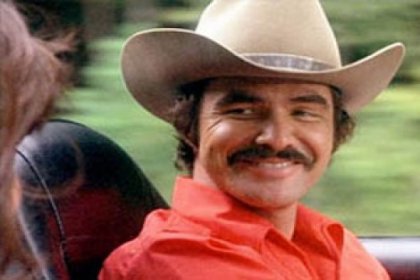 Burt Reynolds yoğun bakımda