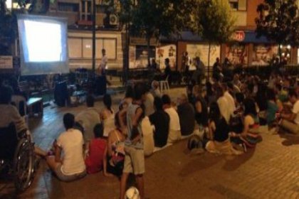 Caferağa’da sokakta sinema keyfi