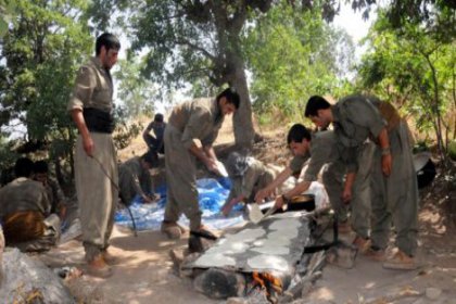 Çekilen PKK'lılar Metina Kampı'nda toplanıyor