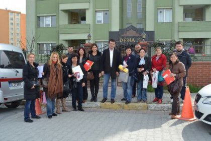 CHP Beylikdüzü ev ev geziyor