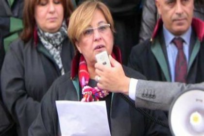 CHP'den aday oldu baro başkanlığını bıraktı