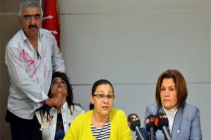 CHP’lilerden ‘kadına şiddet’e protesto