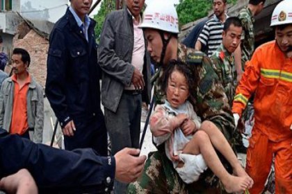 Çin'de 6,6 şiddetindeki depremde 48 kişi öldü