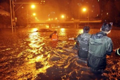 Çin'de şiddetli yağışlar: 33 ölü