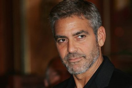 Clooney: Twitter kullanan ünlüler morondur!