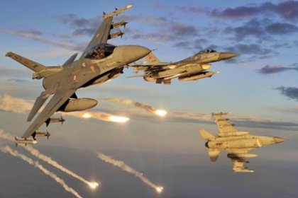 F16'lar 'acil' koduyla Suriye'ye yöneldi