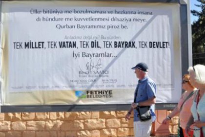 Fethiye Belediyesi'nden Kürtçe-Türkçe, tek dil mesajı!