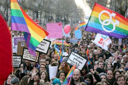 Fransa'da Eşcinsel Evlilik Taraftarları Sokaklardaydı