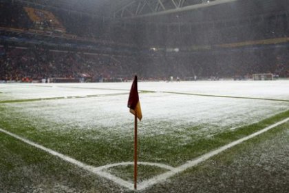 Galatasaray'dan UEFA'ya baskı!
