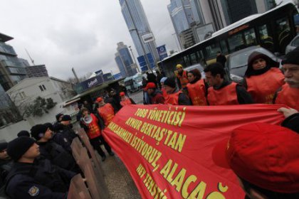 Hey Tekstil İşçileri 13 Aydır Haklarını İstiyor