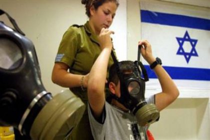 İsrail'den halkına gaz maskesi
