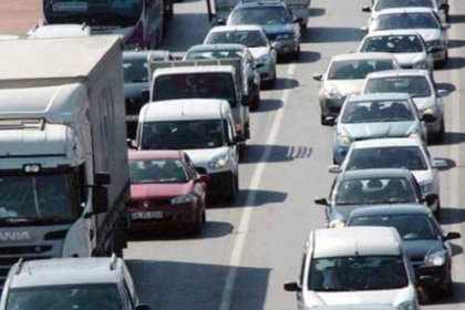 İstanbul trafiği yine felç