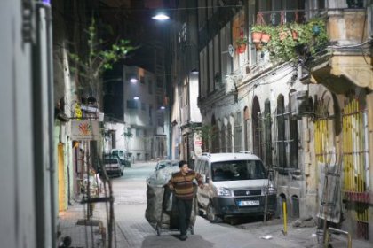 Kağıt toplayıcıları dernek açıyor