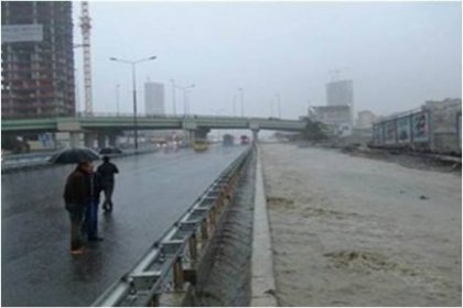 Kartal-Pendik arası ulaşıma kapandı