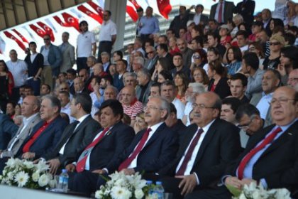 Kılıçdaroğlu ''Büyük Roman Buluşması''na katıldı