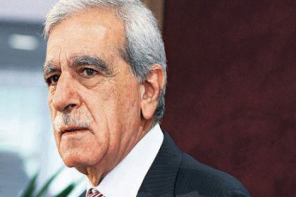 ''Kürtçe konuşuyor ve düşünüyoruz, rüyalarımızı Kürtçe görüyoruz''