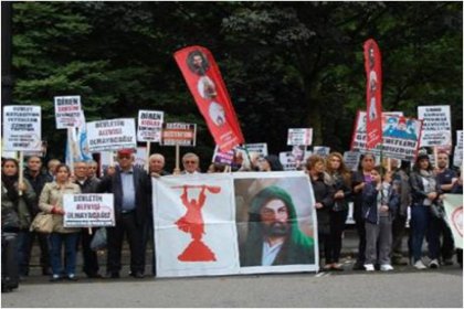 Londra'daki Aleviler'den 'Ahmet Atakan' protestosu