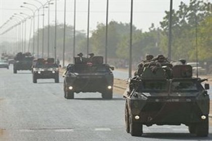 Mali ve Fransız askerleri Gao'ya ilerliyor
