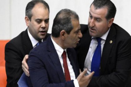 Meclis'te tansiyon düşmüyor!