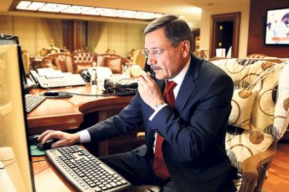 Melih Gökçek: Emin Çölaşan gibiyim