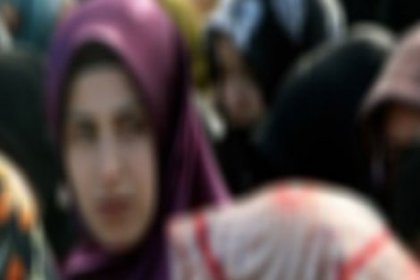 Memurlar başörtüsü ile mesai yapacak