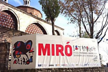 Miro sergisine sahte operasyonu!