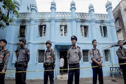 Myanmar'da çıkan yangında 13 çocuk hayatını kaybetti