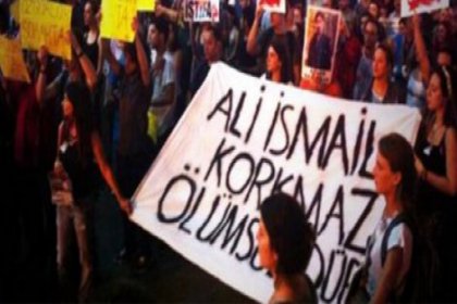 Nabi Avcı ve Suat Kılıç Eskişehir'de protesto edildi, polis saldırdı