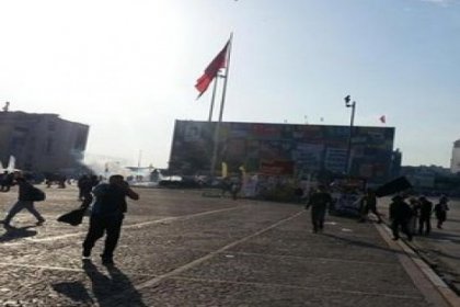 Polis Taksim'den çekiliyor