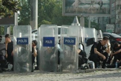 Polise Gezi şoku! 1 yıl ertelendi