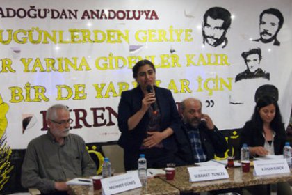 Salon verilmeyen Tuncel, öğrencilerle kantinde buluştu