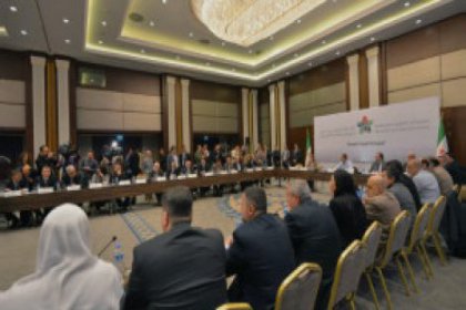 Suriyeli muhalifler İstanbul'da başbakan seçti