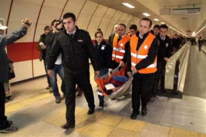 Taksim metrosunda dedektör dehşeti