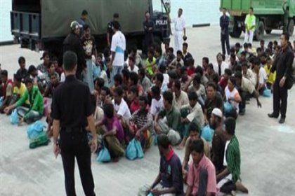 Tayland polisi, Arakanlıları insan kaçakçılarına satıyor