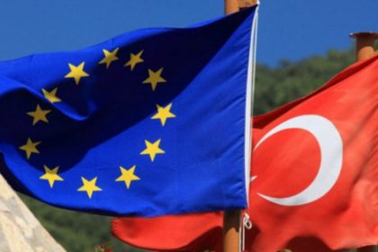 'Türk vatandaşları AB'ye vizesiz giremez'